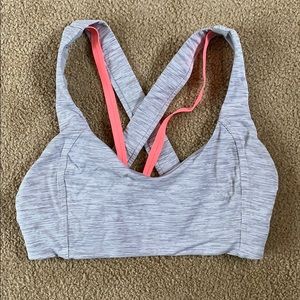 Lululemon sports bra